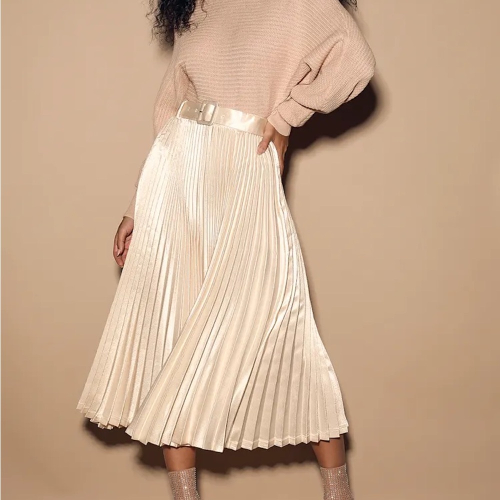 SOLD Audrey Hepburn Moon River Cream Satin Pleated Belted Midi Skirt - Picture 14 of 14